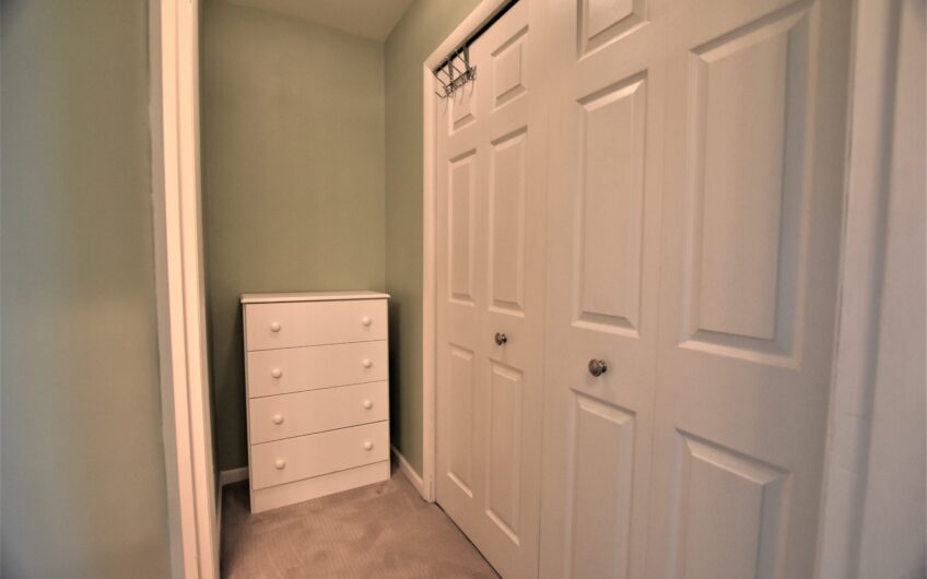 10E – Renovated Furnished 10th Floor Studio