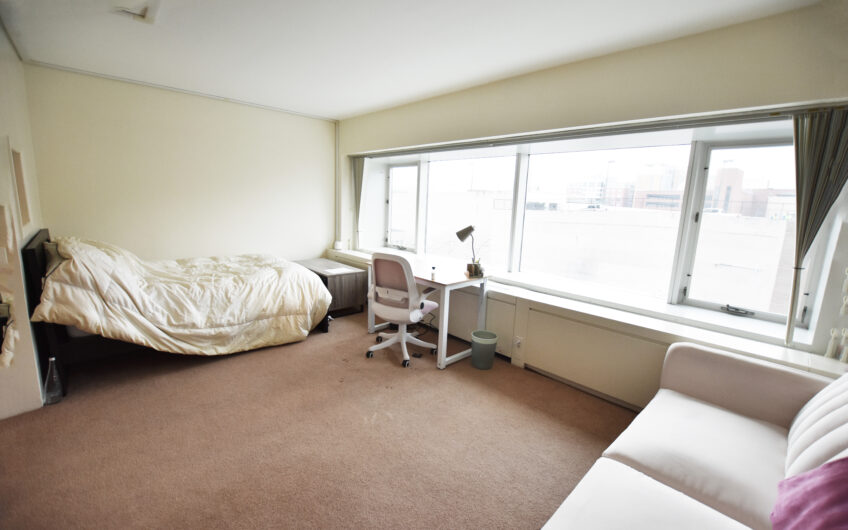 4H – Nice North Side Furnished Studio