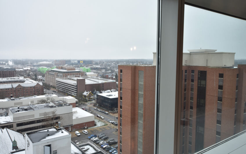 17J – Southeast Corner Large One Bedroom