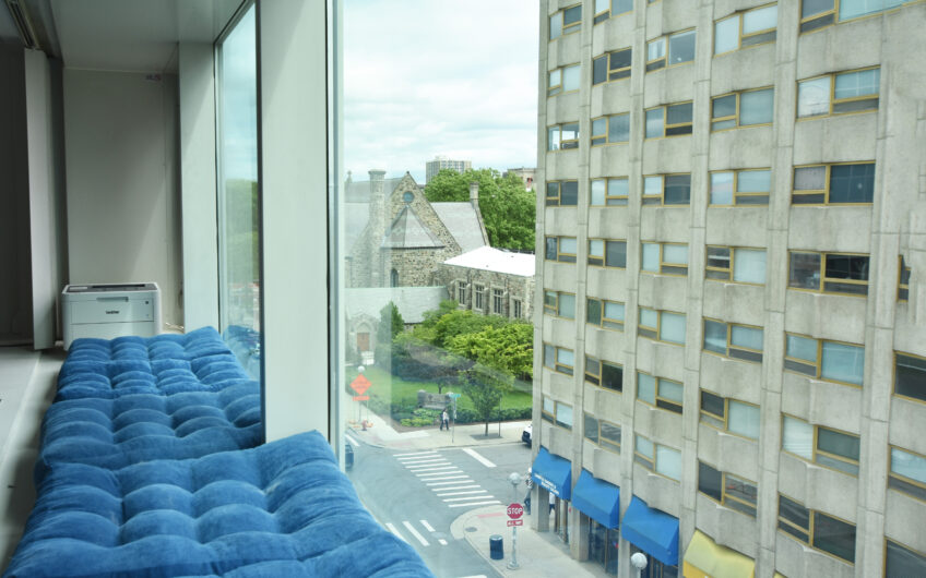 5C – Renovated Southwest Corner Large One Bedroom